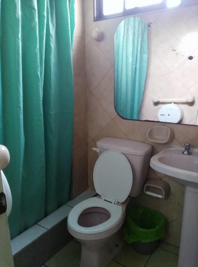 Hostal Rozal Spa Hospicio イキケ エクステリア 写真