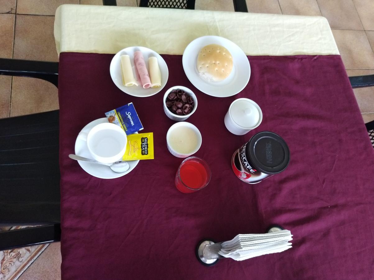 Hostal Rozal Spa Hospicio イキケ エクステリア 写真