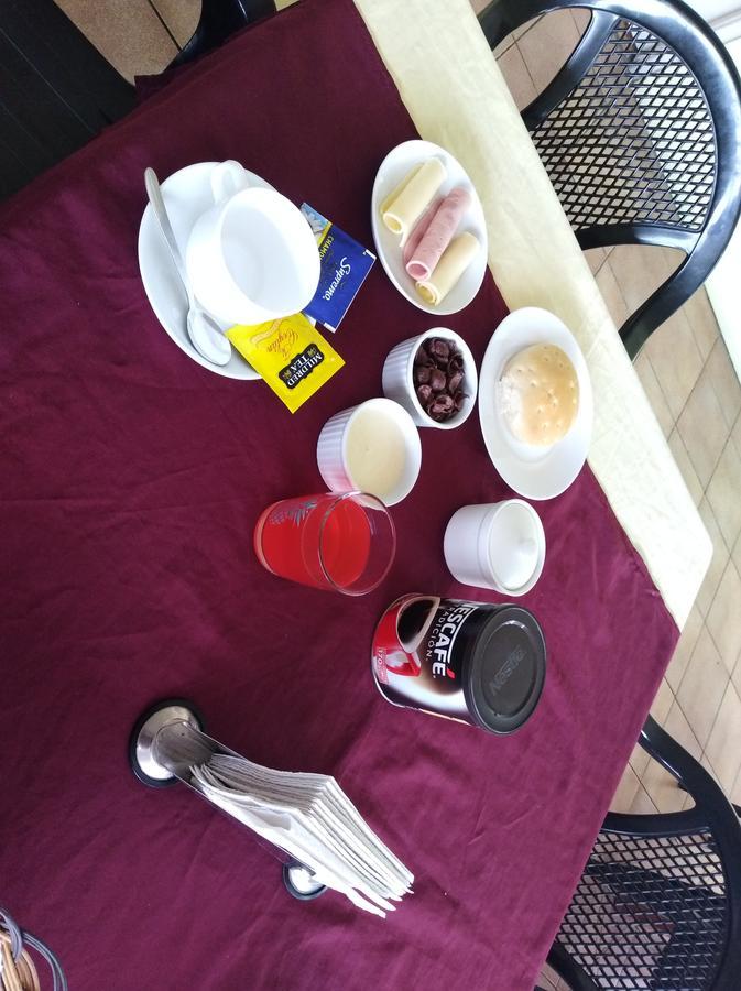 Hostal Rozal Spa Hospicio イキケ エクステリア 写真